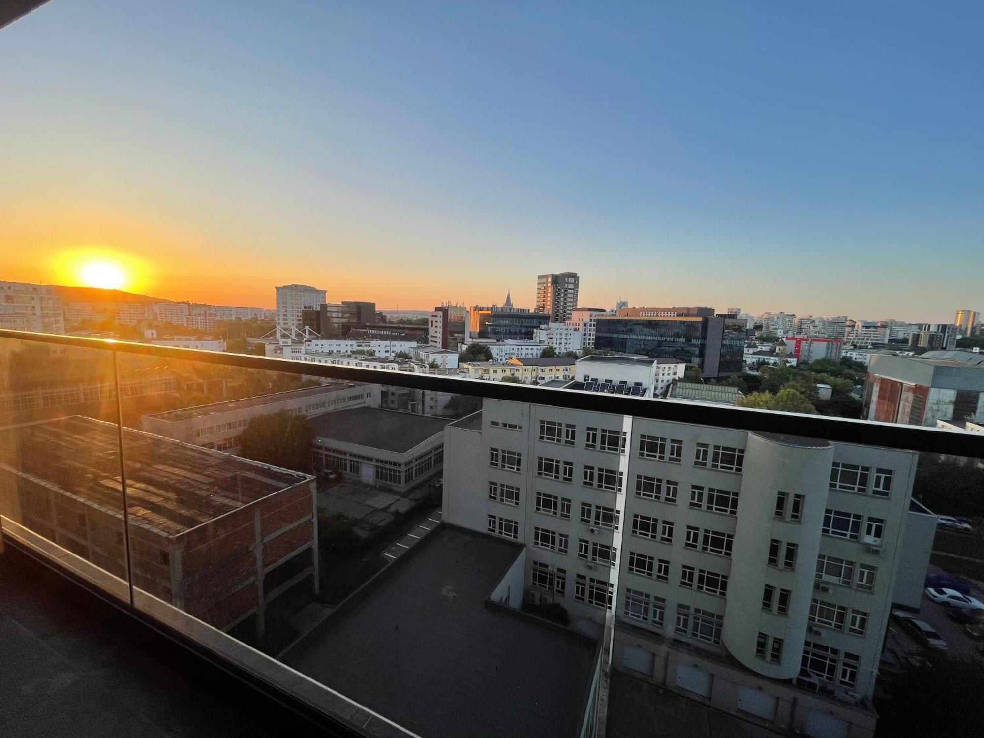 Center Apartment Palas Mall View Iasi Eksteriør billede